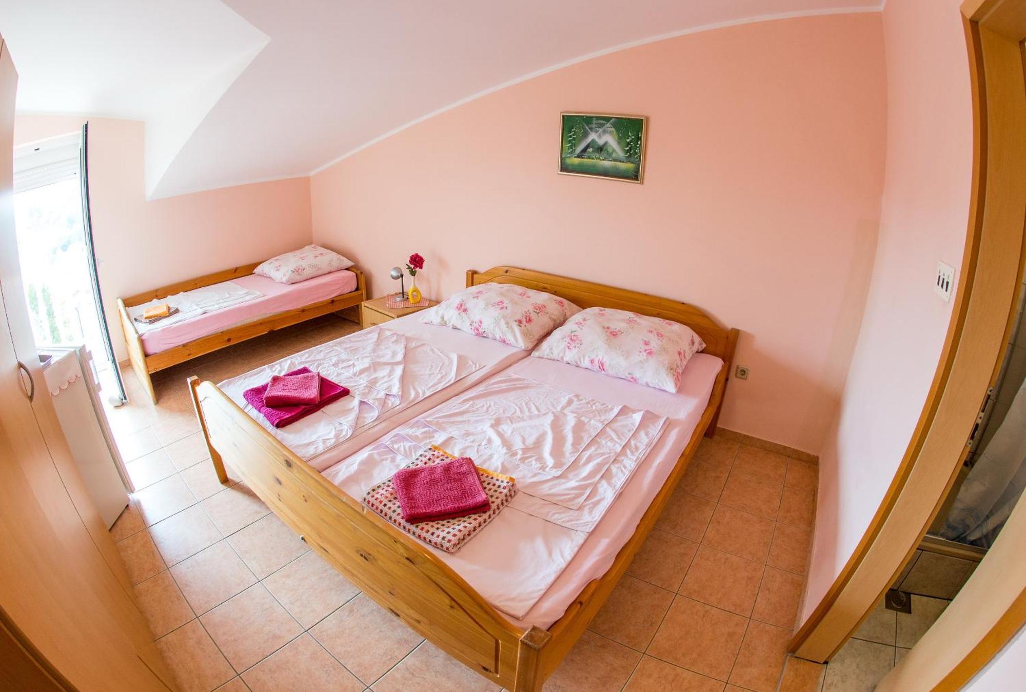 Bečići Guest House Almond חדר תמונה
