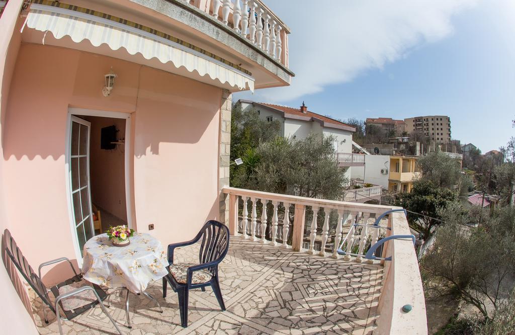 Bečići Guest House Almond חדר תמונה